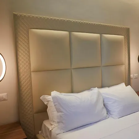 Prestige Boutique -piazza Duomo Apartment