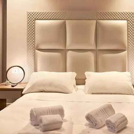 Prestige Boutique -piazza Duomo Apartment *