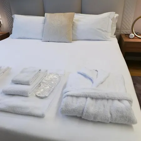 Prestige Boutique -piazza Duomo Apartment *